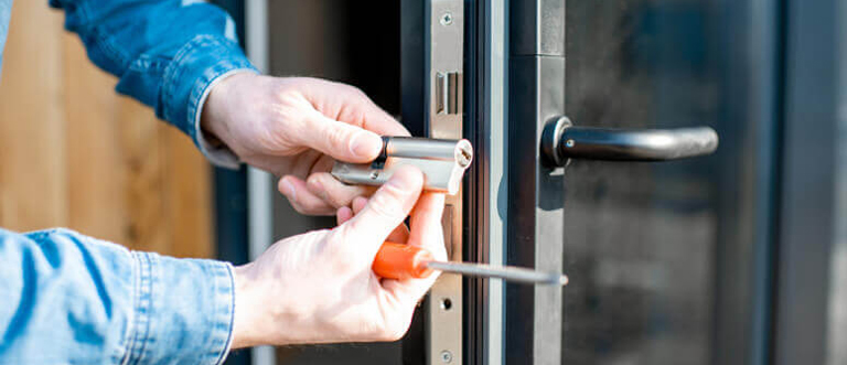 Commercial Locksmith Commerce